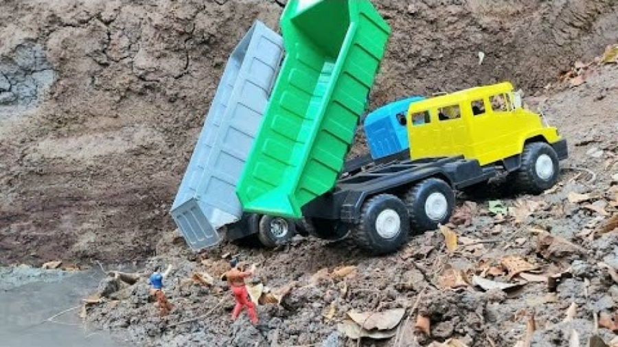 ماشین بازی برای کودکان اسباب ب...