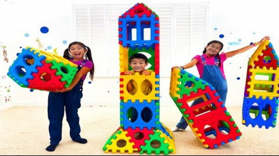 اسباب بازی های اِما و اِلی قسم...