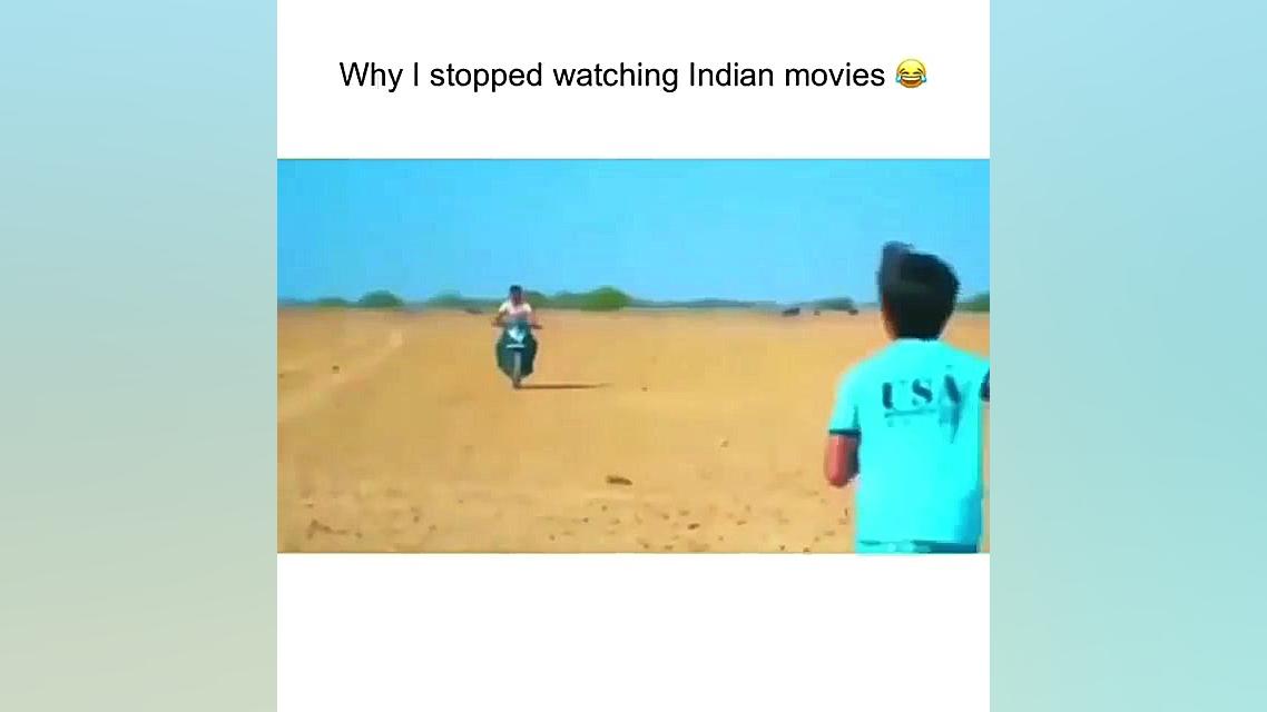 بتمن و سوپرمن جلوی فیلم هندی ه...