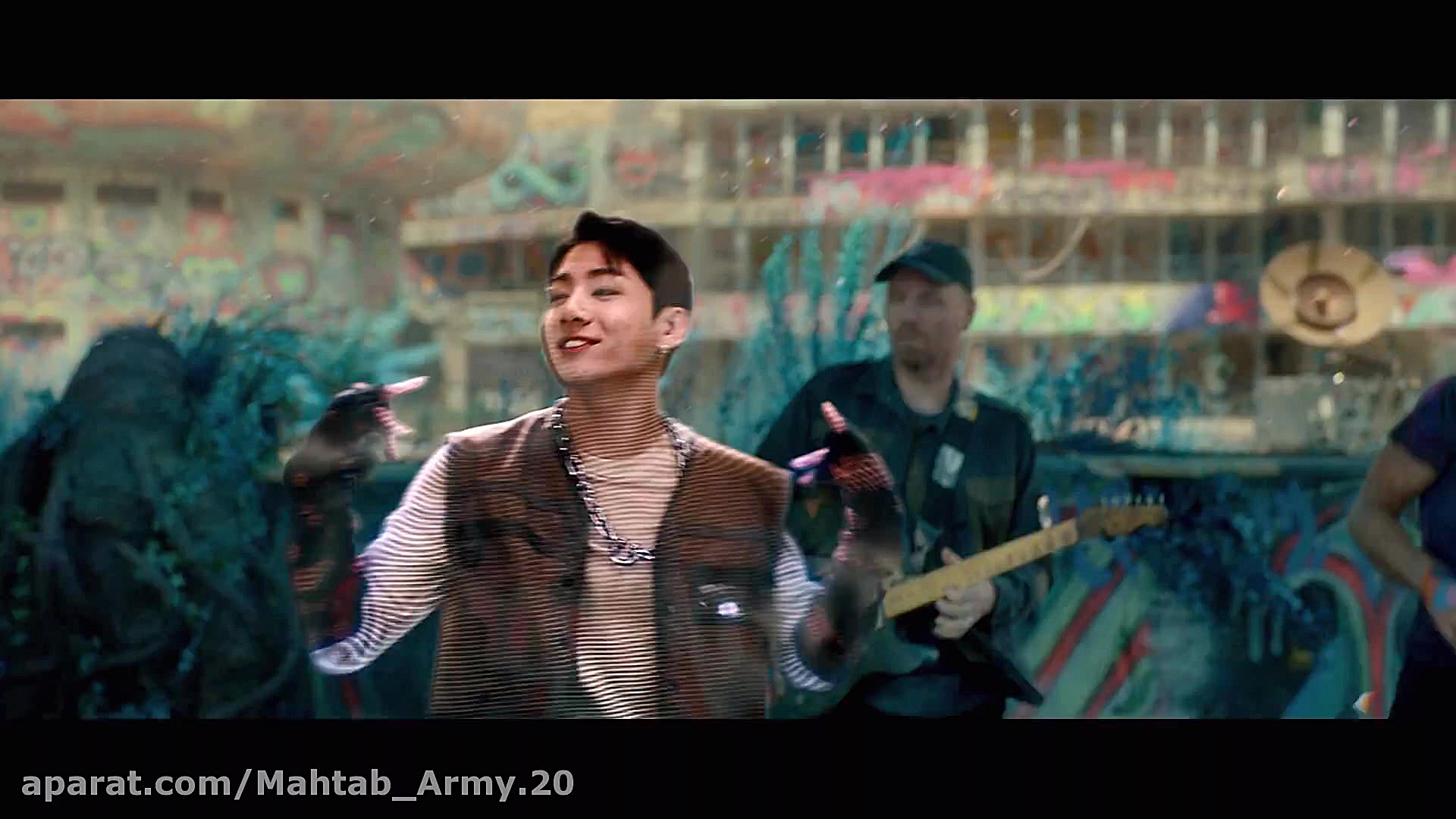 موزیک ویدئو My Universe از گرو...