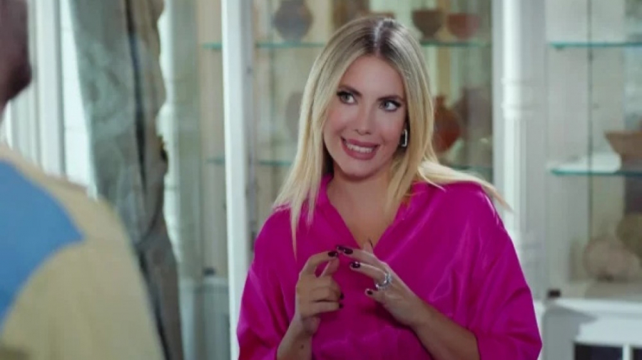 دوبله من از سریال سیب ممنوعه ف...