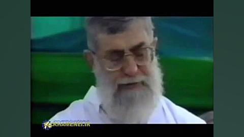 فیلم قدیمی از تعويض ضريح مضجع...