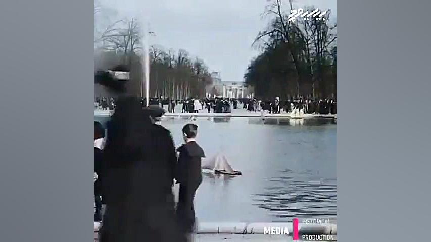 🎥فیلم رنگی شده از پاریس در سا...