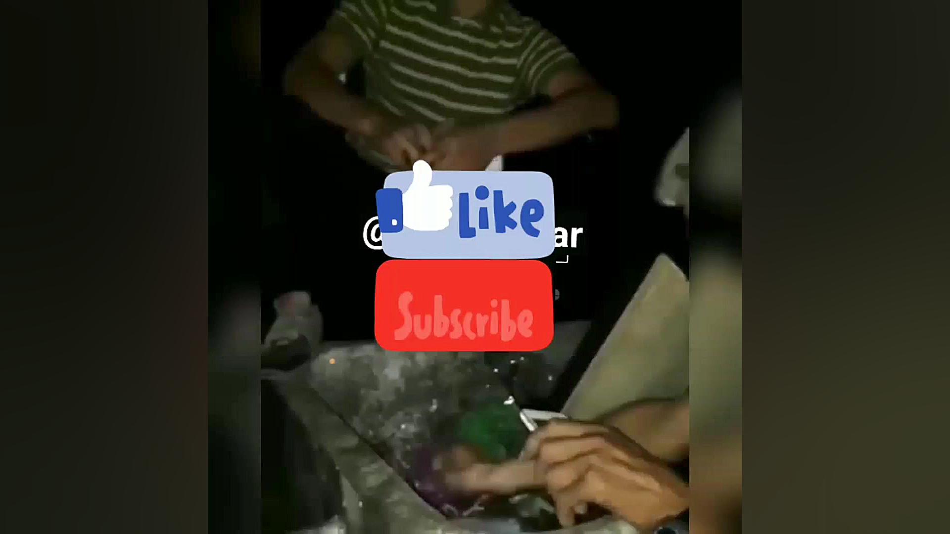 کلیپ بچه بیا پایین ش ع ر نگو س...