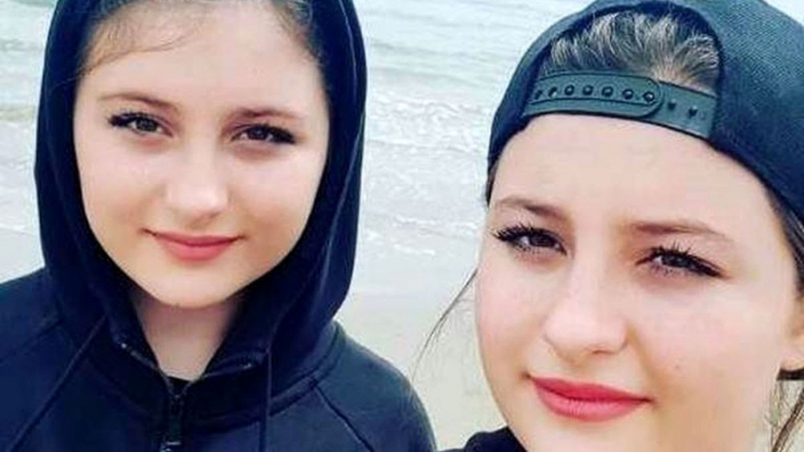 سارا و نیکا در لایو زنده