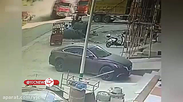 نجات جان کودک خردسال توسط یک ز...