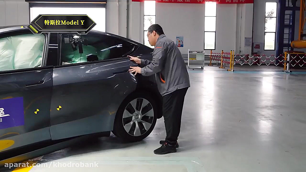 تست تصادف روبرو تسلا مدل Y و ف...