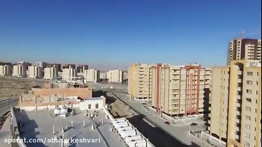 از آسمان نگاه کن