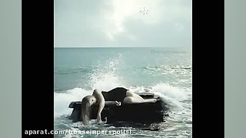 دل من یه روز به دریا زد و رفت...