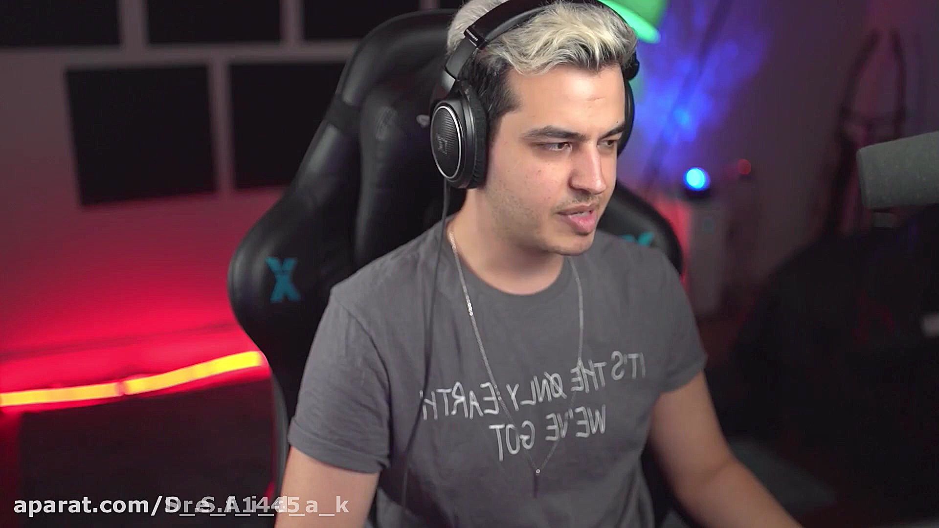 بازی ترسناک in silence به همرا...