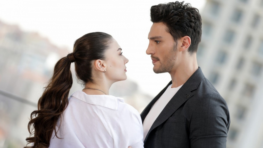 فراگمان قسمت ۱۹ سریال ترکی عشق...