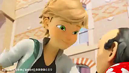 دختر کفشدوزکی و گربه ی سیاه سن...