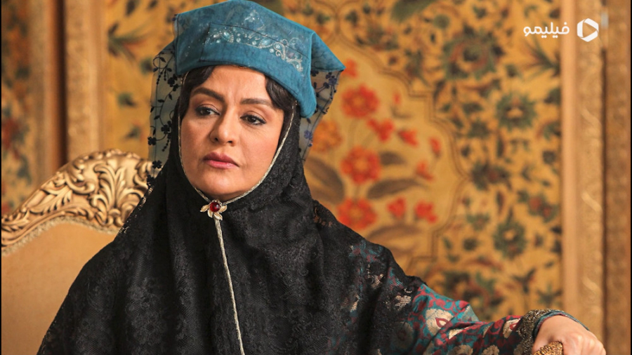 معرفی مریلا زارعی در سریال جیر...