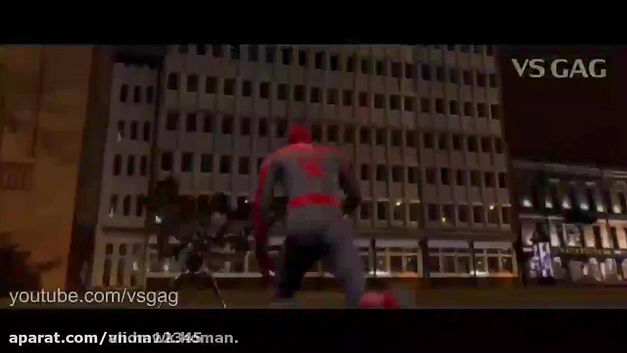 مبارزه ونوم با مرد عنکبوتی دوب...
