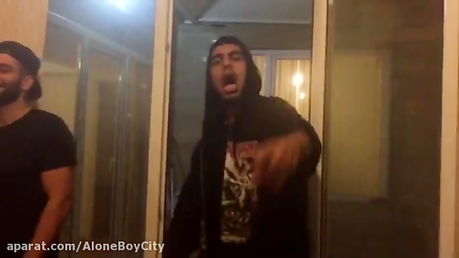 رضا پیشرو میری تو لک