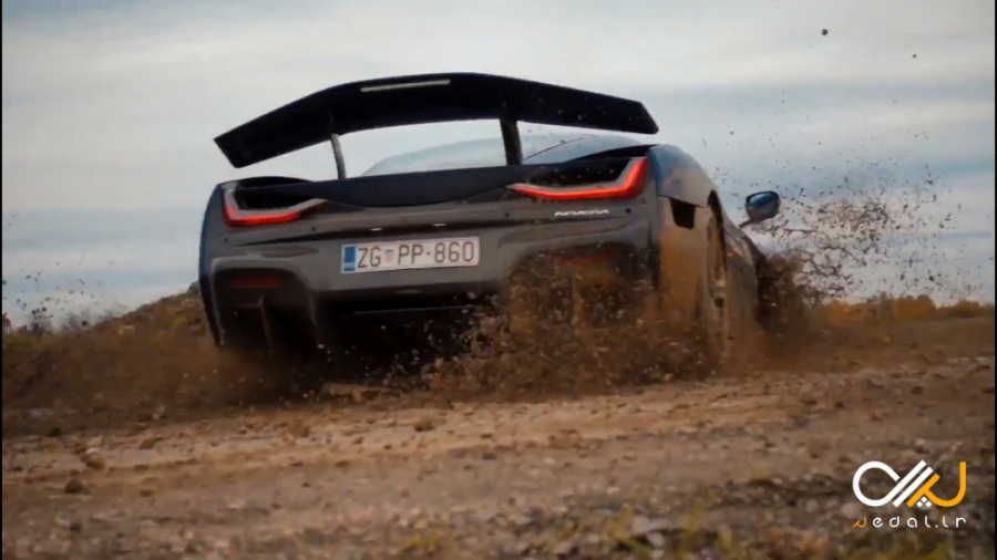 رانندگی آفرود با ابرخودروی ریم...