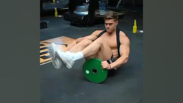 آموزش بدنسازی  سیکس پک سفت و ت...