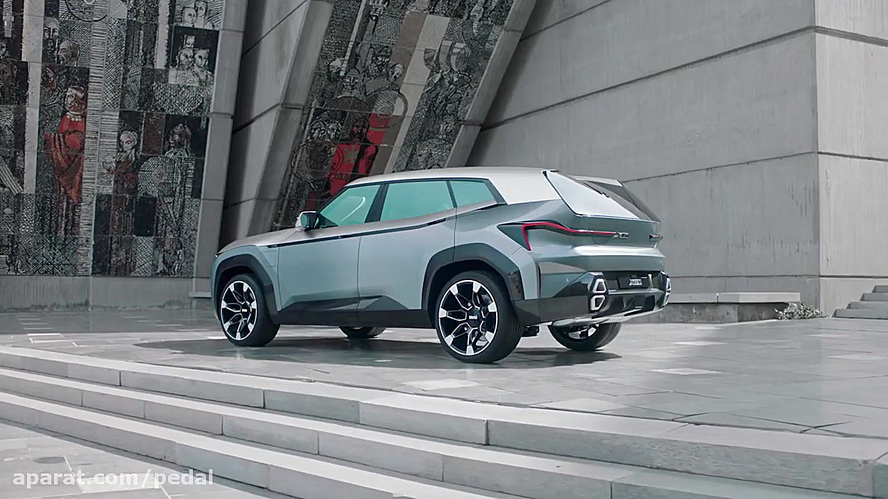 معرفی بی ام و XM کانسپت