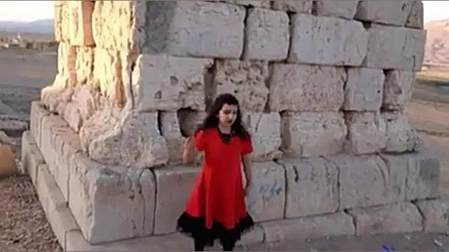 آوا از ممسنی،اولین مسابقه مجاز...