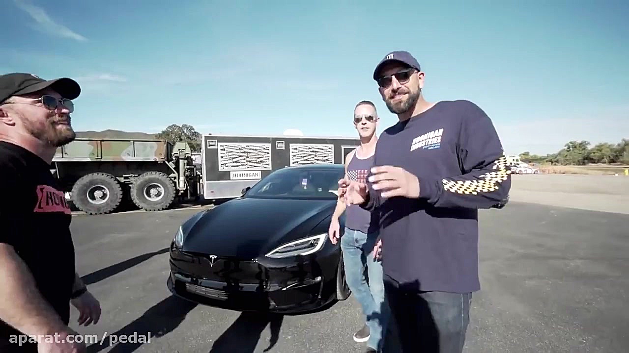 درگ خودروی کن بلاک با تسلا مدل...