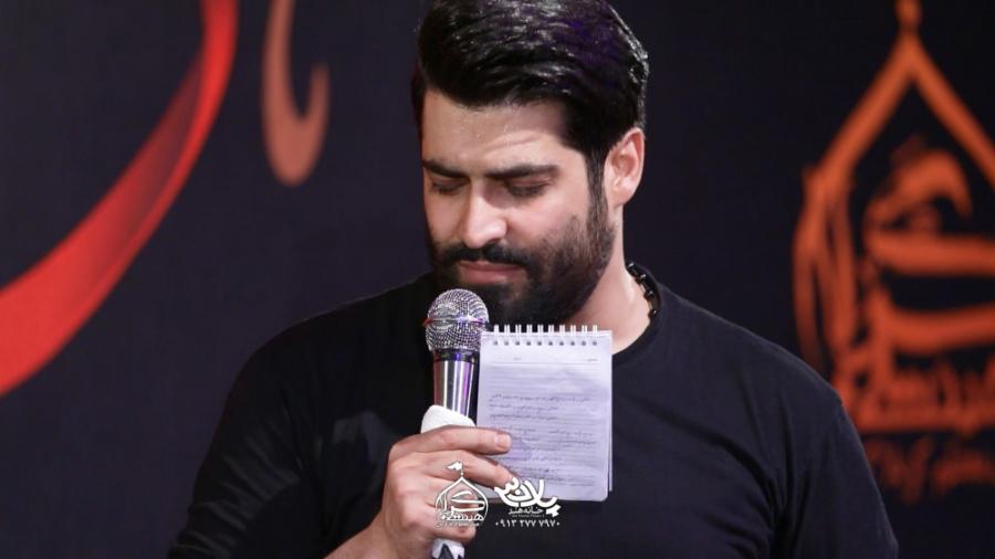 بی نشان را مزار لازم نیست | کر...