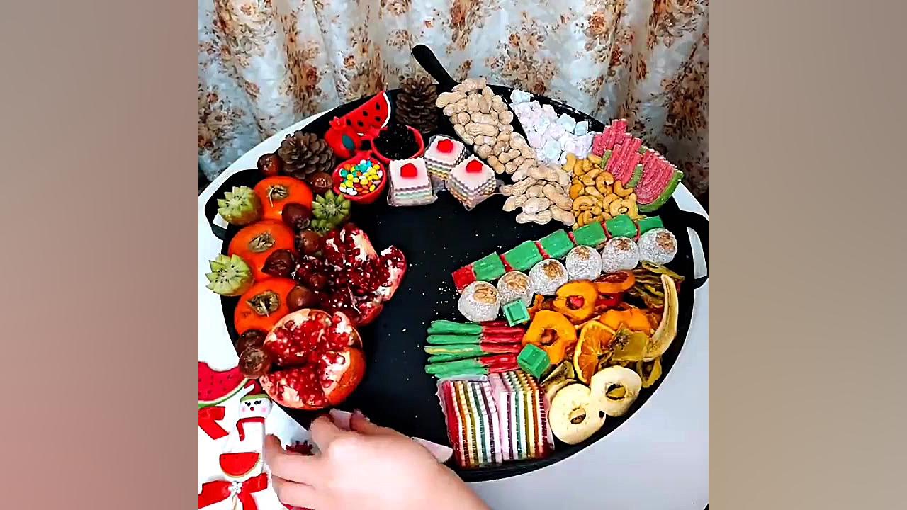 یلدا مبارک شب یلدا  کلیپ شب یل...