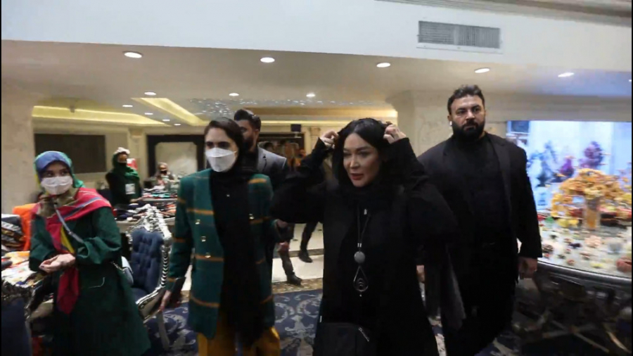 سارا منجزی پور و آشا محرابی، م...