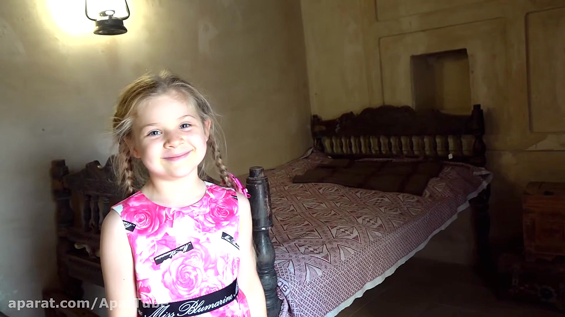 برنامه کودک دیانا وروما..::مزر...