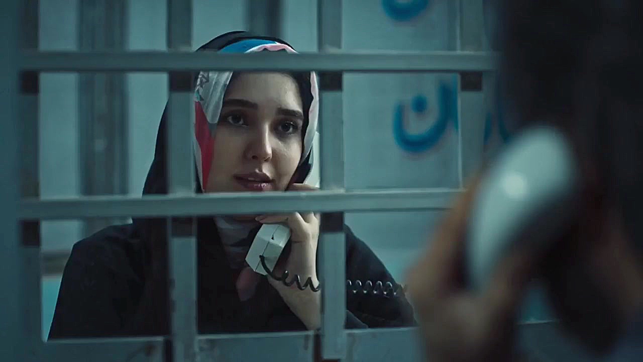 دانلود کامل و قانونی سریال نیس...