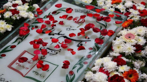 نماهنگ مدیون شما هستیم  به منا...