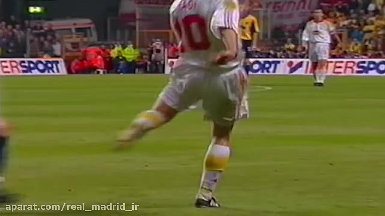 پاس‌هایی تماشایی که دفاع اتوبو...