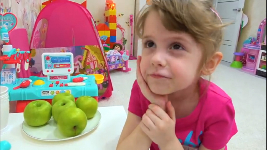 ایوا و مادرش  داستان اوا و مام...