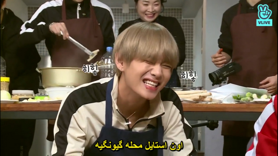 ران بی تی اس 35 زیرنویس چسبیده...