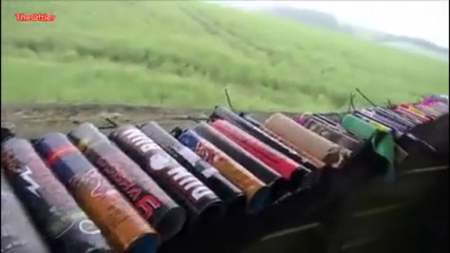 ترکوندن ترقه خارجی