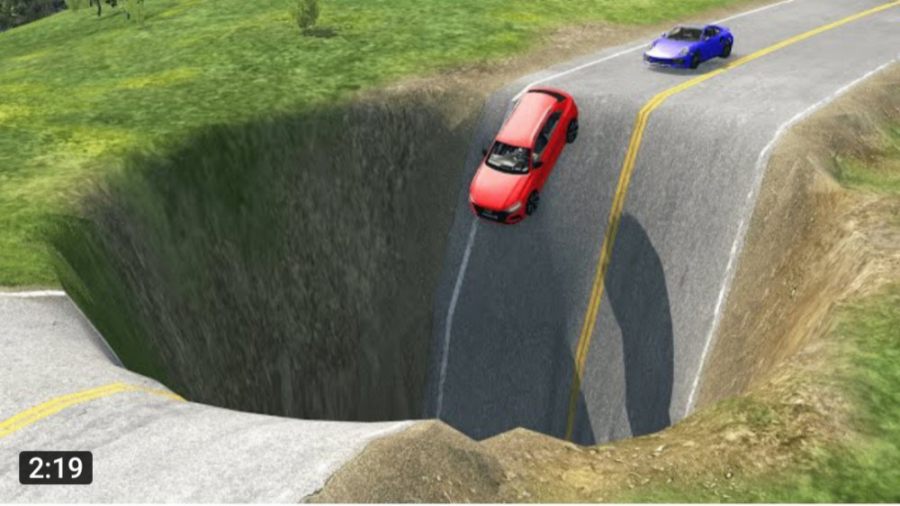 خفن ترین چالش ماشینی با گودال...