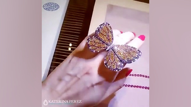 انگشتر پروانه ای