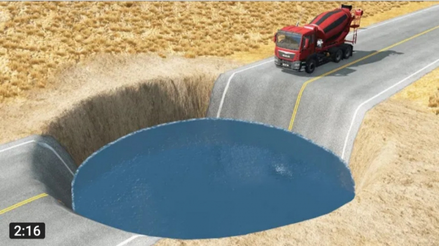 چالش ماشین ها با گودال اب مقای...