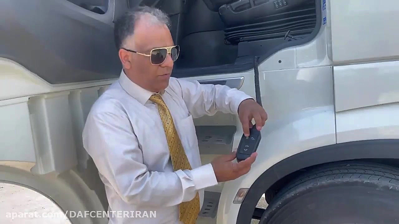 بررسی کامیون داف