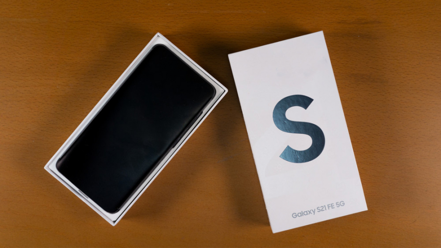 آنباکس جدیدترین گوشی سامسونگ گ...