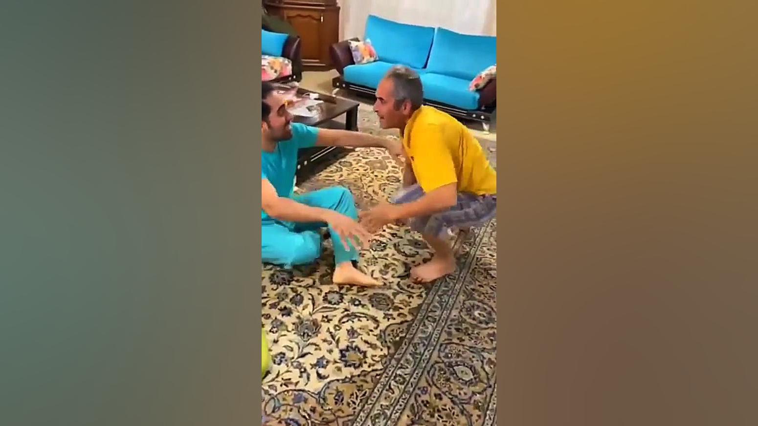 اگه با بابات شوخی کنی ....