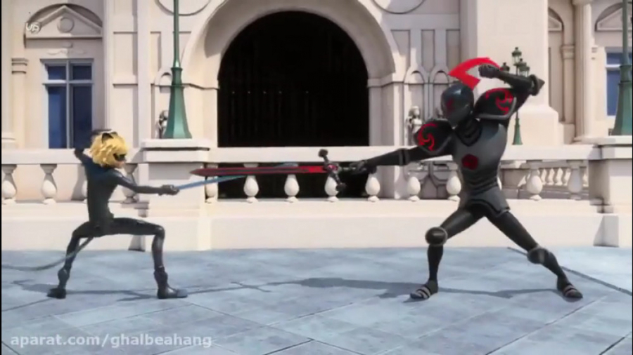 دختر کفشدوزکی و گربه سیاه