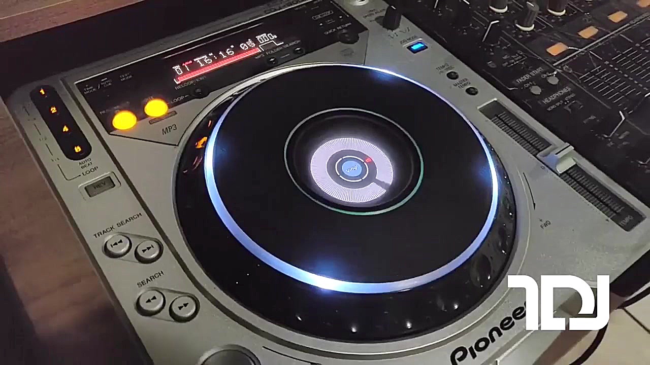 DJ向けCDプレーヤー「CDJ-800」新発売 | 報道資料 | ニュース・イベント | 企業情報 | Pioneer