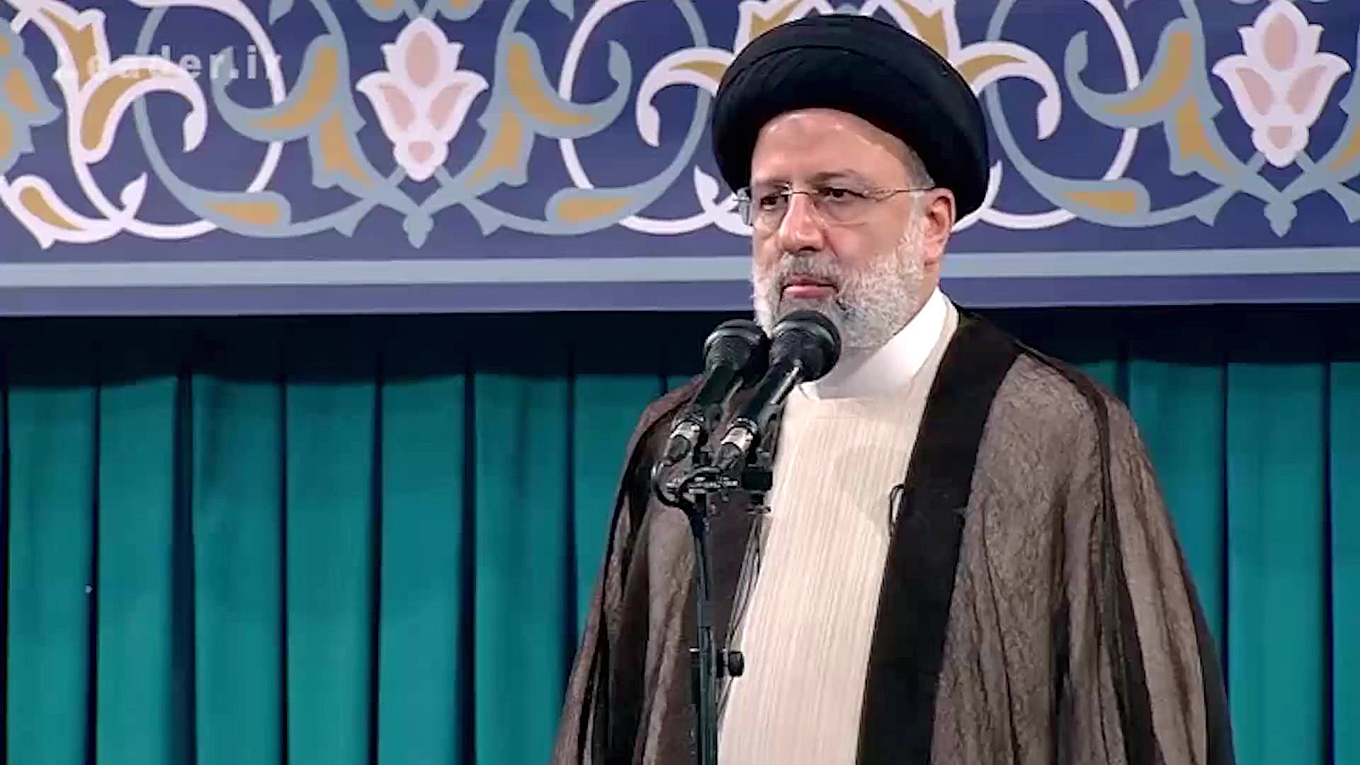 سخنرانی در حضور رهبر انقلاب، ج...