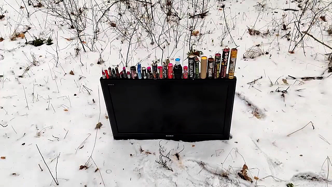 ترقه در برابر vs تلویزیون