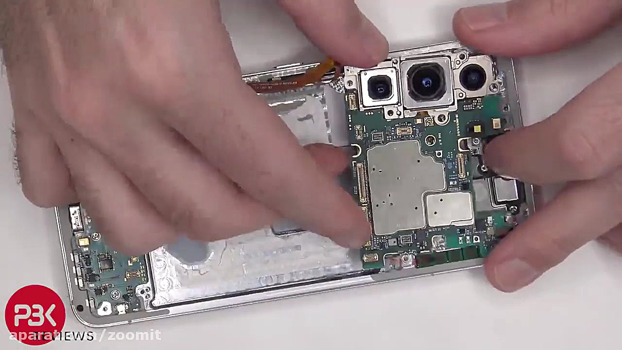 جداکردن قطعات گلکسی اس ۲۲ سامس...