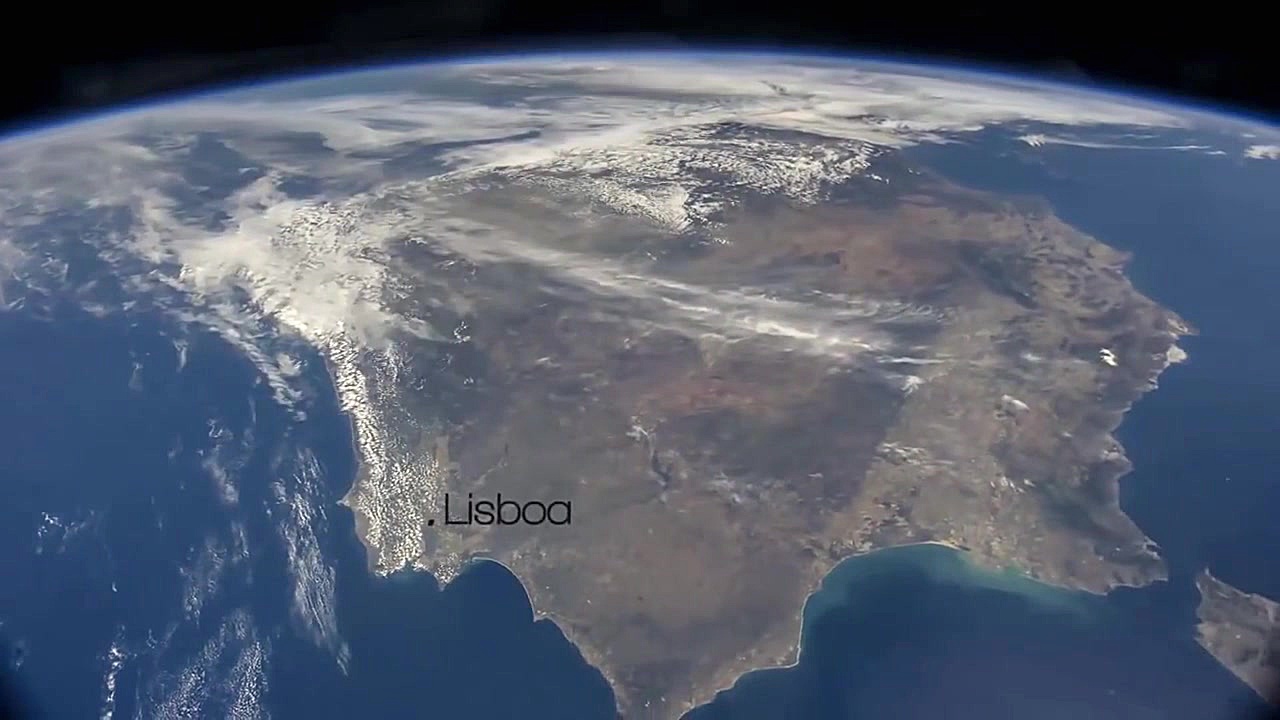 تایم لپس زمین از فضا