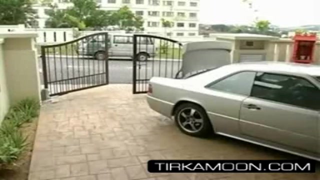 کیف قاپی در روز روشن