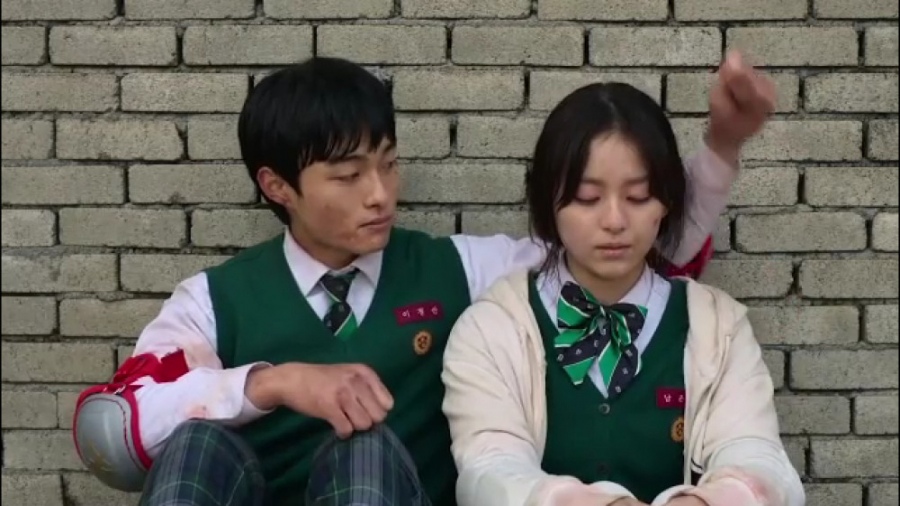 سریال همه ما مرده ایم قسمت ۱۱...