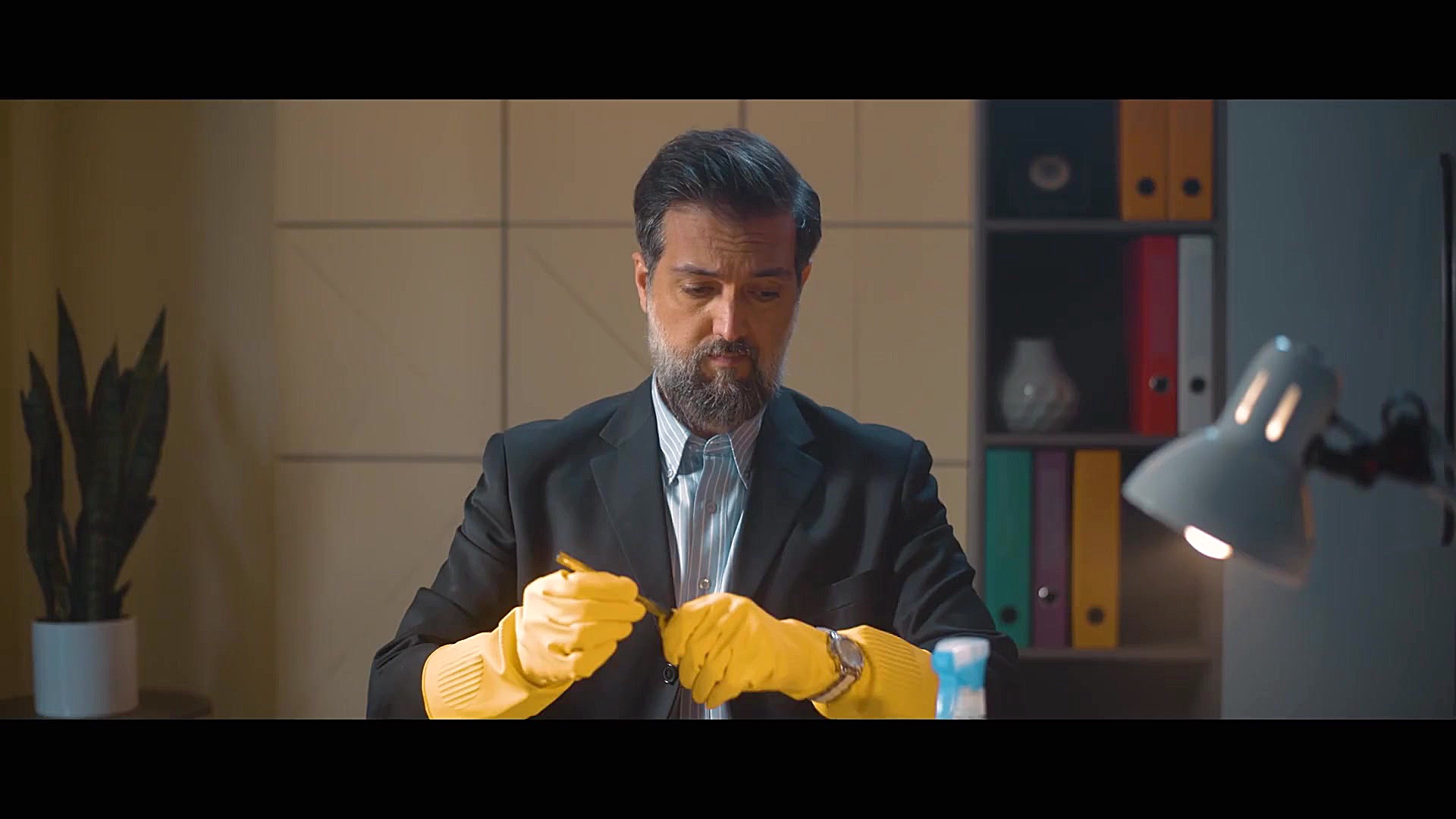 کافه مگ | لیلا زارع بازیگر فیل...