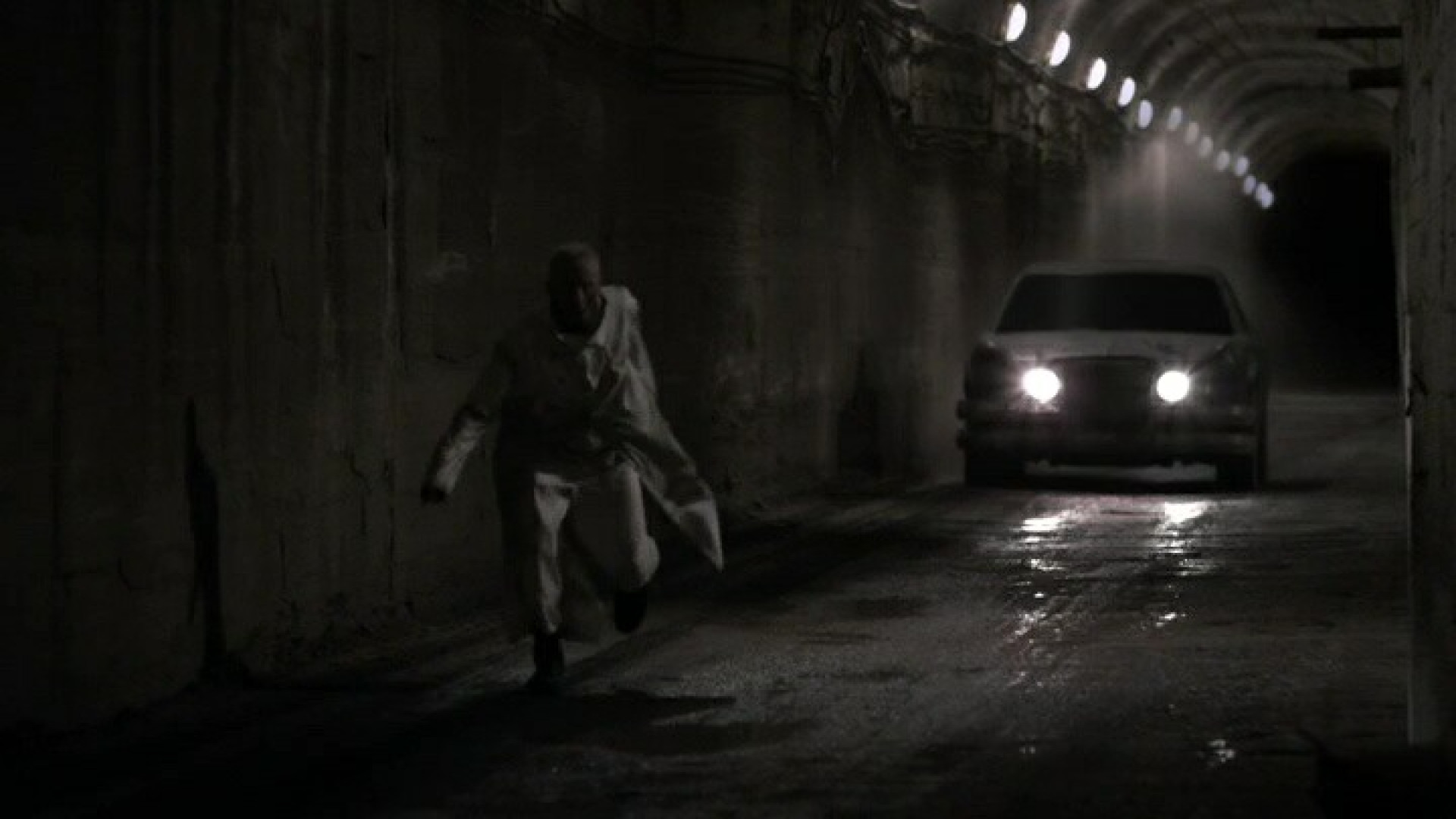 سریال Chicken Gun گیر افتاده د...